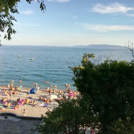 Apartman Julia Daire *